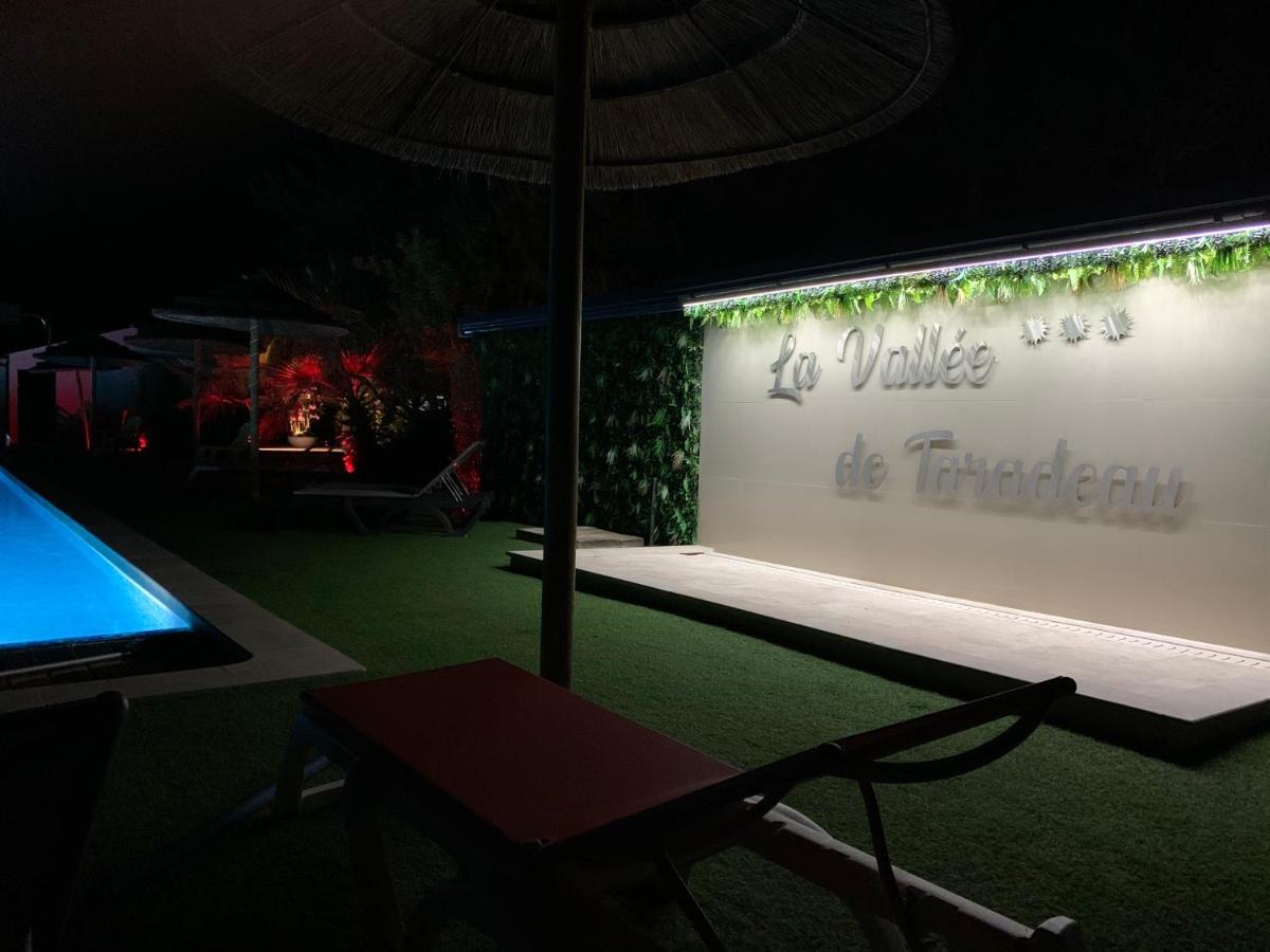 La Vallee De Taradeau ภายนอก รูปภาพ